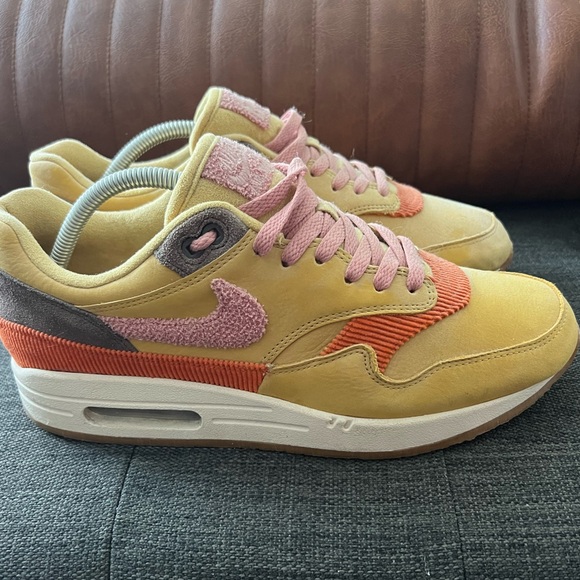 Men’s Nike Air Max 1 Premium Wheat Gold Bacon Crepe Pack 2018 Size 10 - Picture 1 of 7
